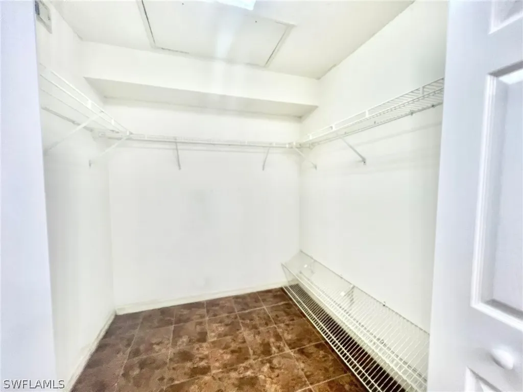 3245 Cypress Glen Way Naples FL 34109