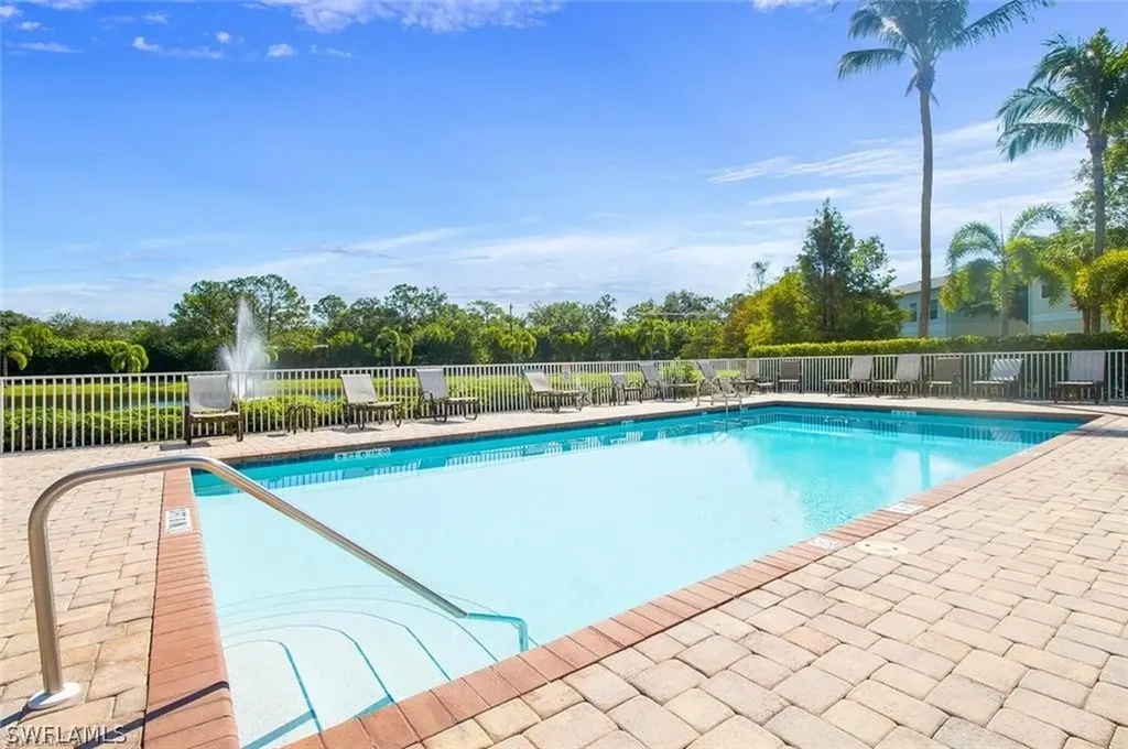 3245 Cypress Glen Way Naples FL 34109