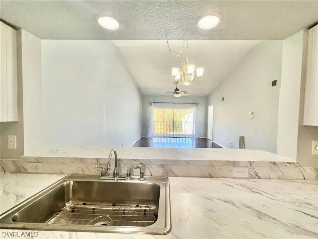 3245 Cypress Glen Way Naples FL 34109