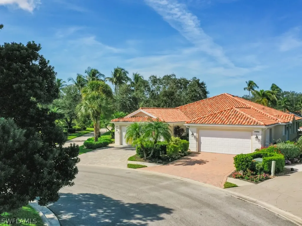 5065 Ventura Court Naples FL 34109