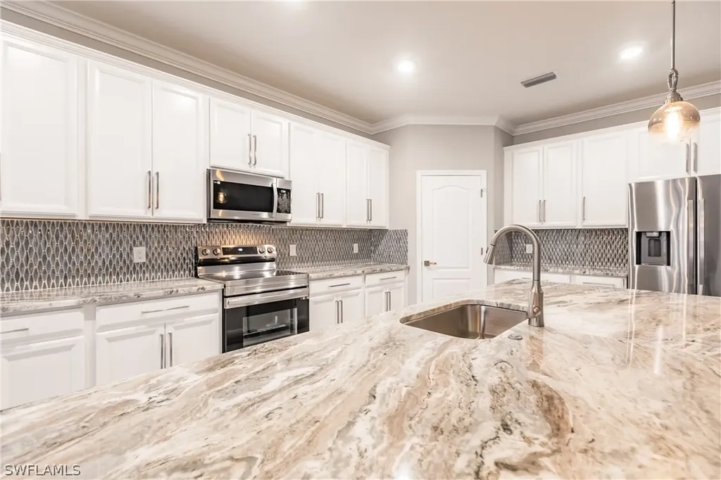 11755 Arborwood Preserve Boulevard Fort Myers FL 33913