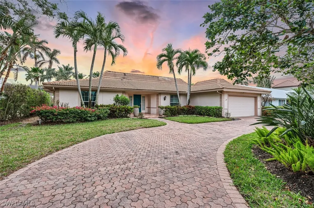 530 Turtle Hatch Road Naples FL 34103