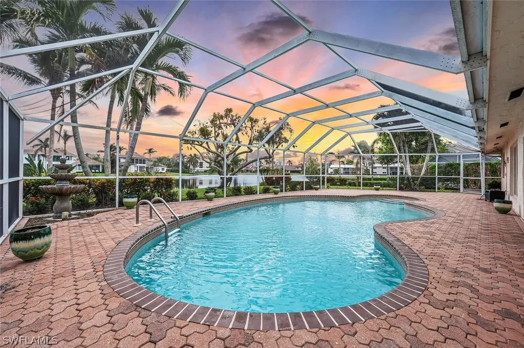 530 Turtle Hatch Road Naples FL 34103
