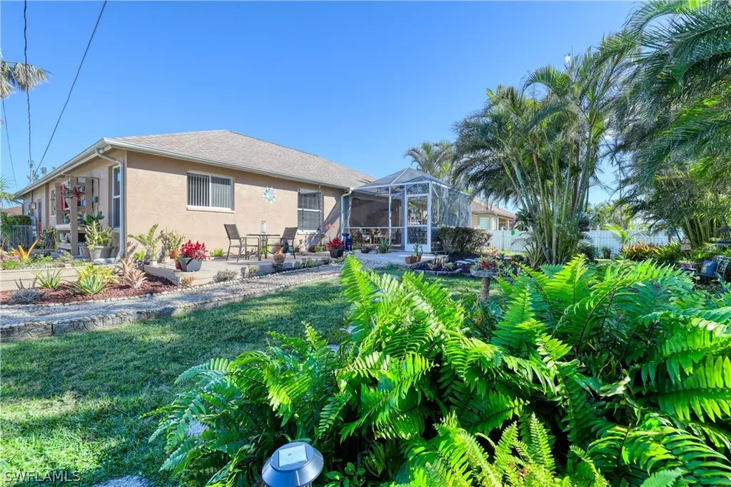 1310 SW 33rd Terrace Cape Coral FL 33914