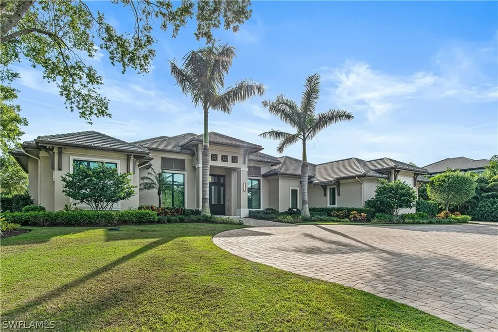 112 Hickory Road Naples FL 34108