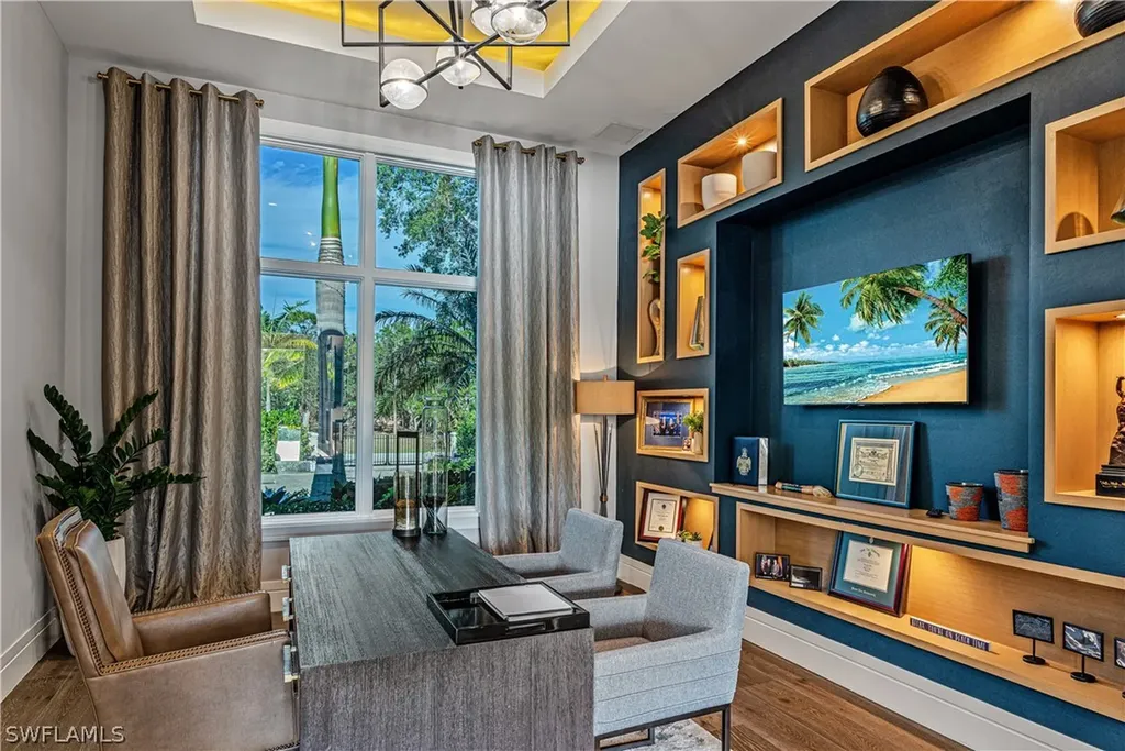 112 Hickory Road Naples FL 34108