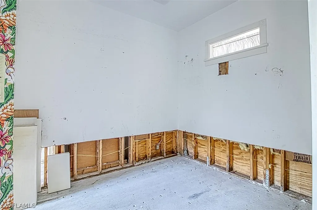 1036 Whisperwood Way Sanibel FL 33957