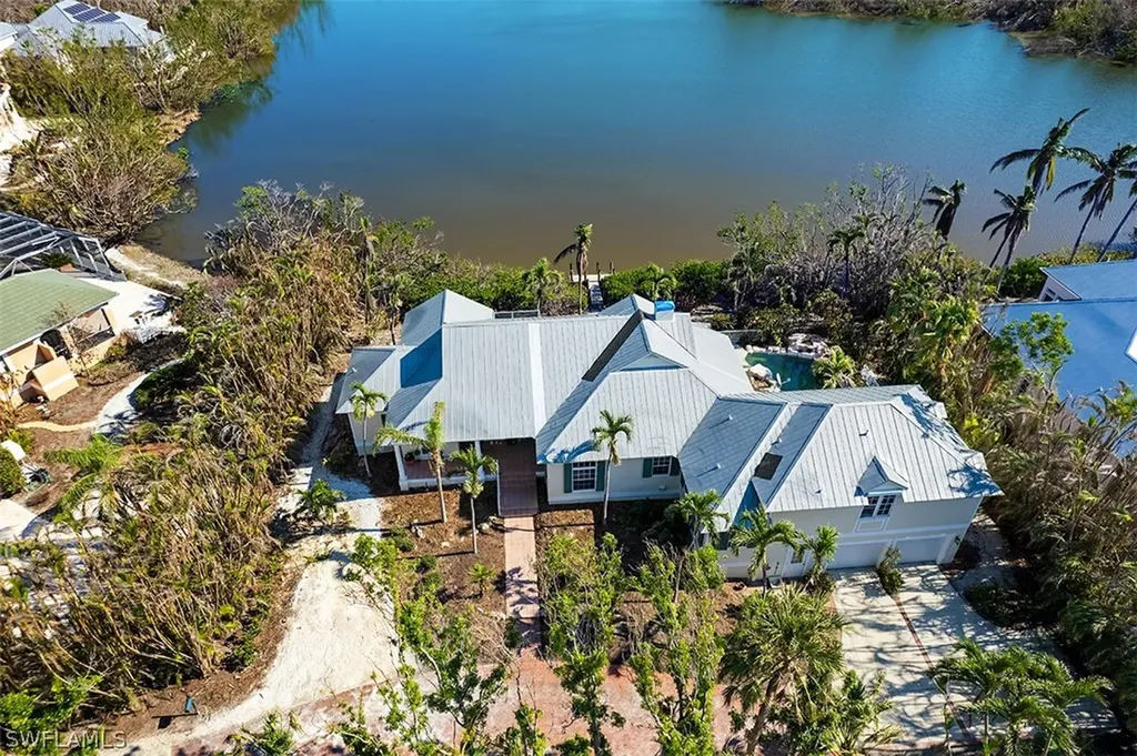 1036 Whisperwood Way Sanibel FL 33957