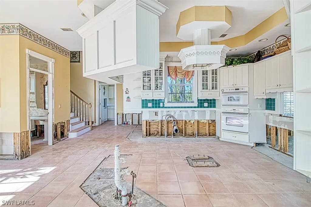 1036 Whisperwood Way Sanibel FL 33957