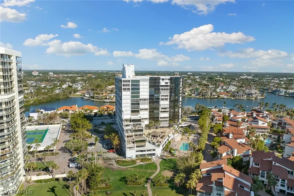 4751 Gulf Shore Boulevard N Naples FL 34103