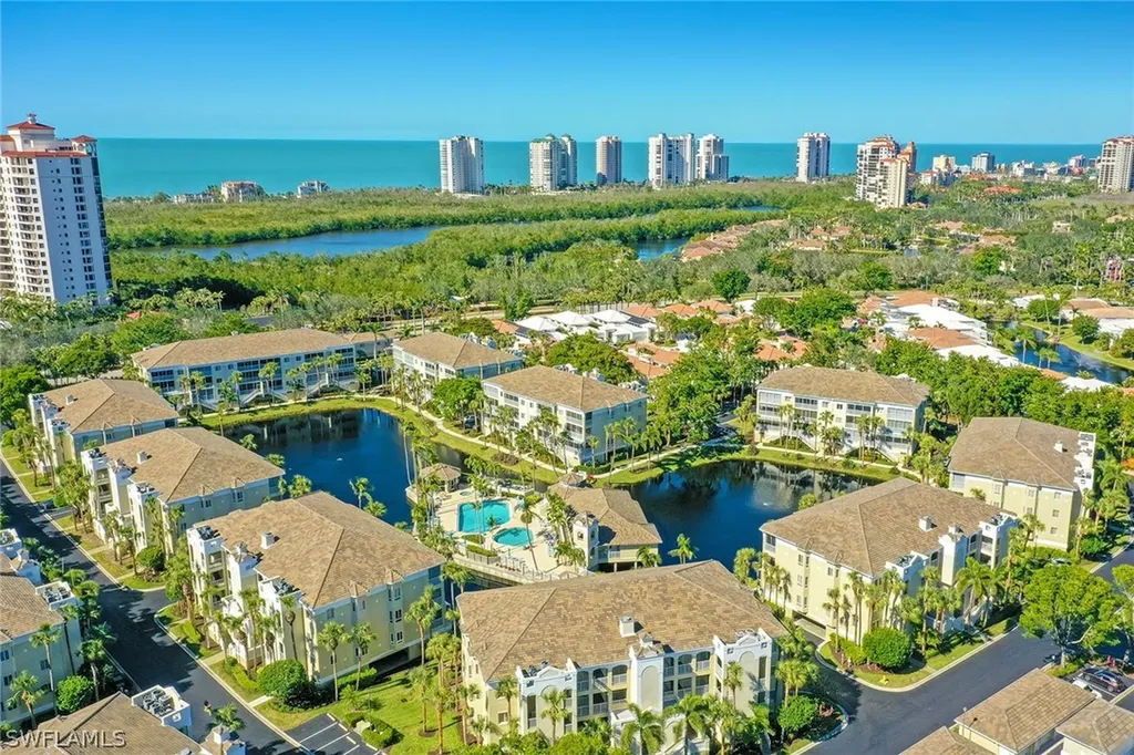 7670 Pebble Creek Circle Naples FL 34108