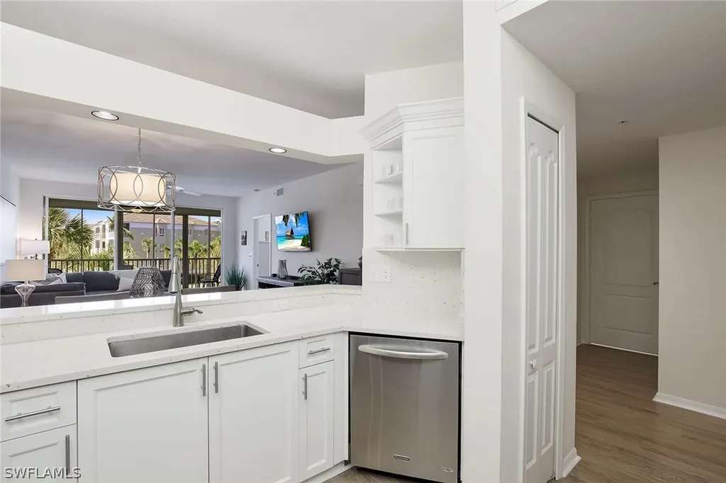 7670 Pebble Creek Circle Naples FL 34108
