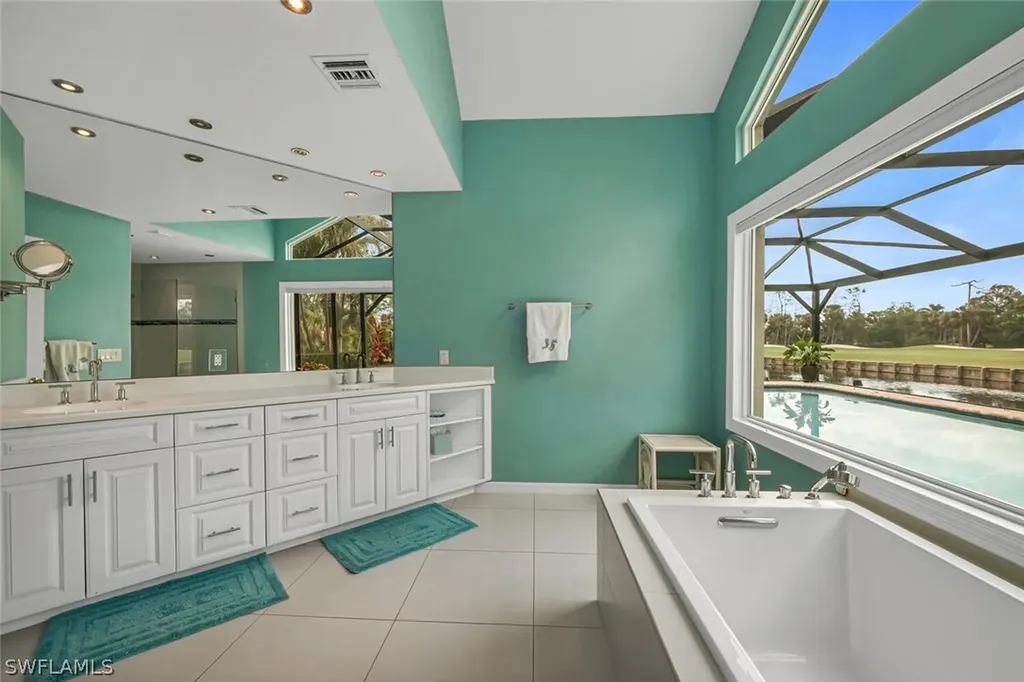 33 Grey Wing Point Naples FL 34113