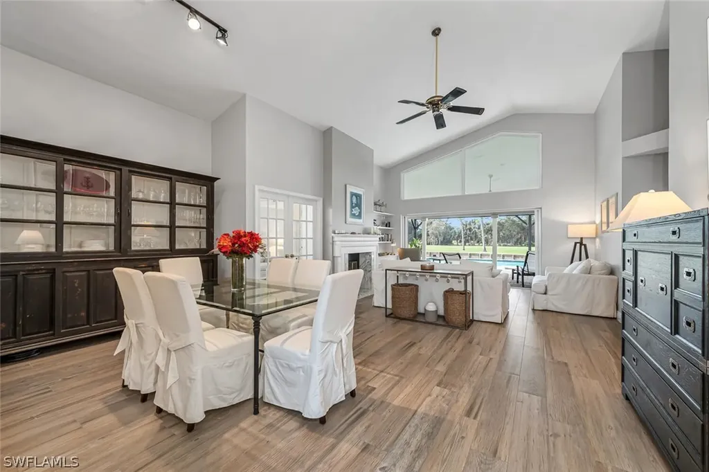 33 Grey Wing Point Naples FL 34113