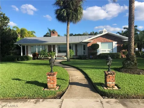 6009 W Riverside Drive Fort Myers FL 33919