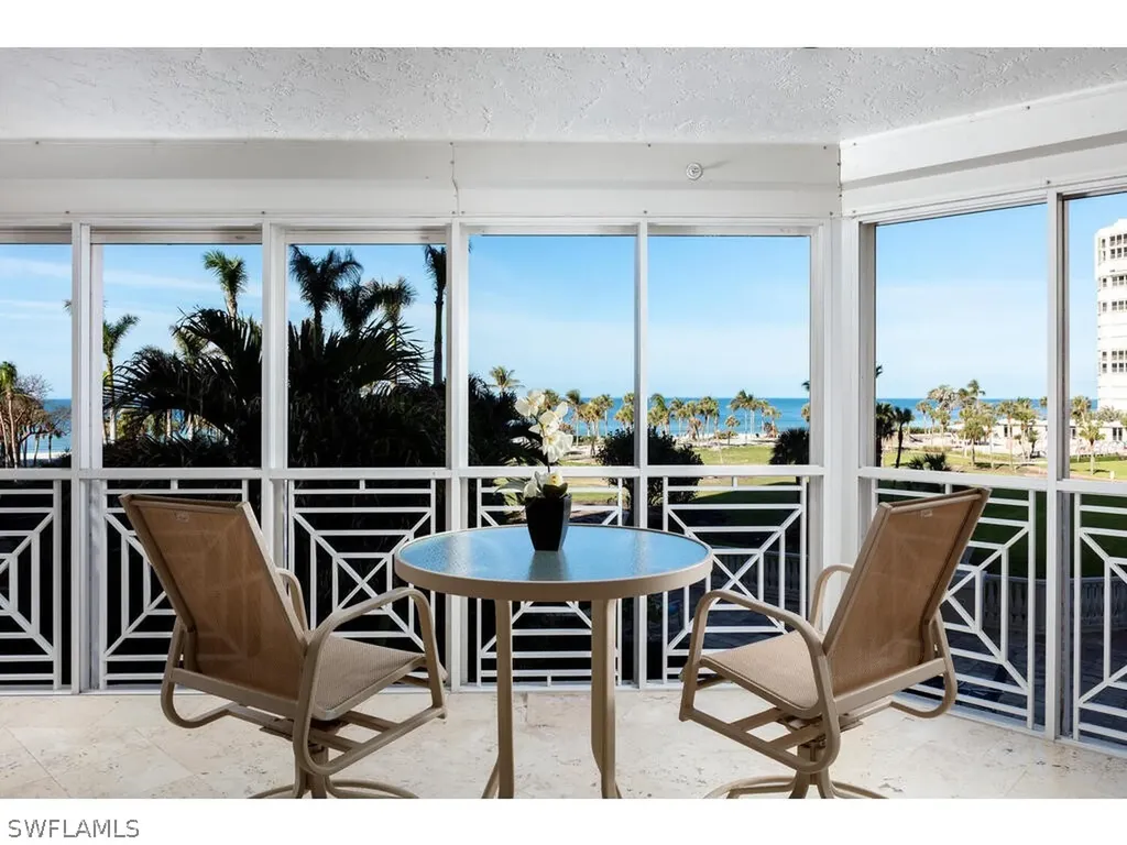 4021 Gulf Shore Boulevard N Naples FL 34103