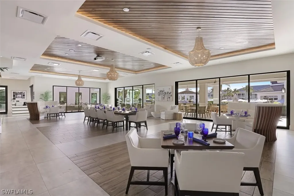 265 Indies Way Naples FL 34110
