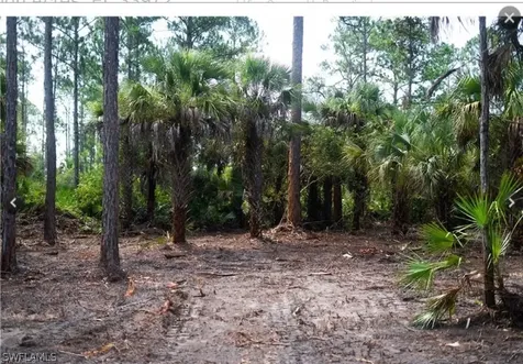 1952 Roderick Lane Lehigh Acres FL 33972