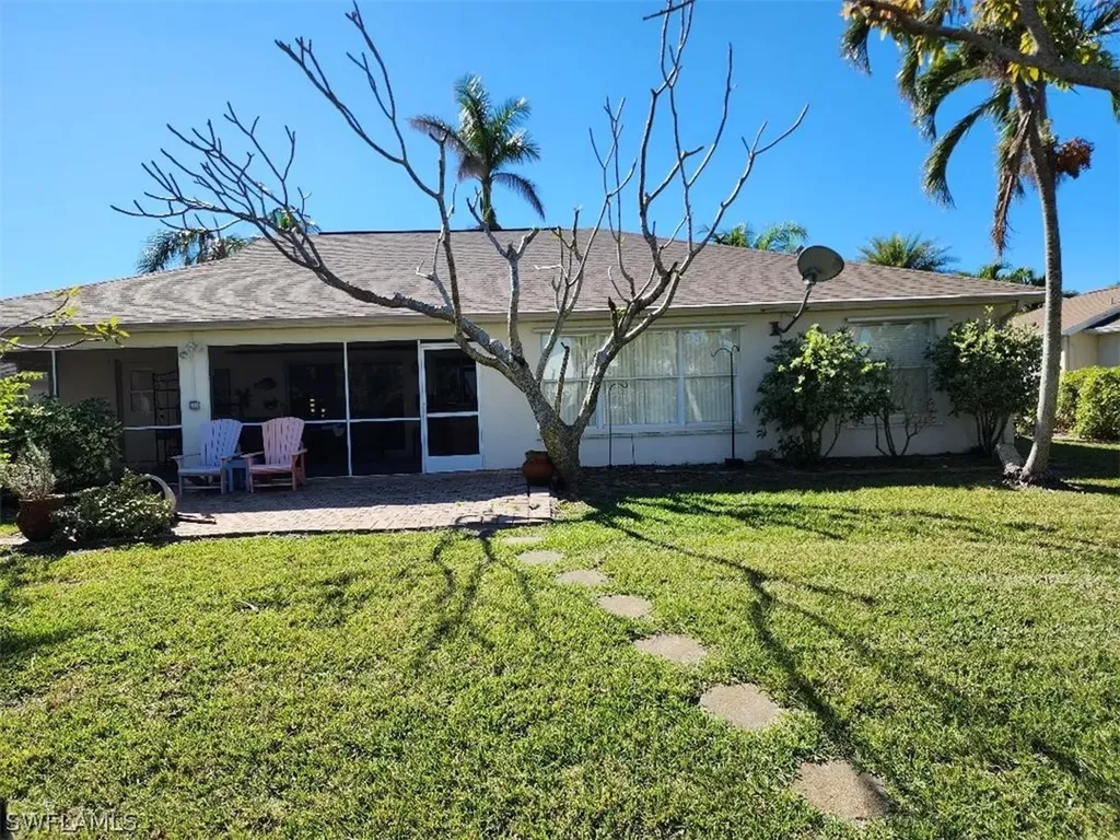 1073 Rose Garden Road Cape Coral FL 33914