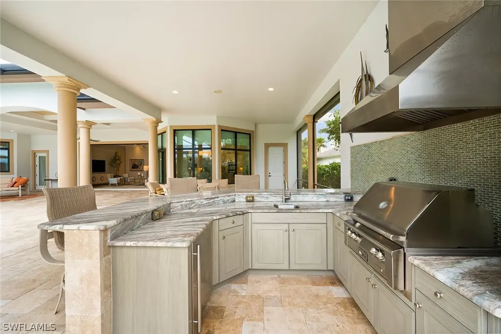 6041 Sunnyslope Drive Naples FL 34119