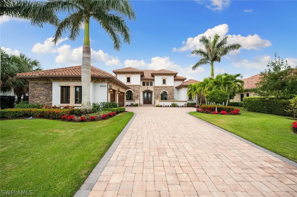 6041 Sunnyslope Drive Naples FL 34119