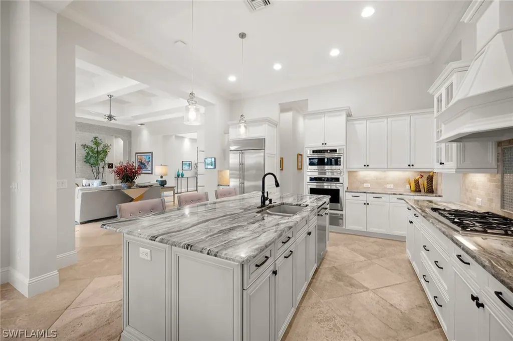 6041 Sunnyslope Drive Naples FL 34119