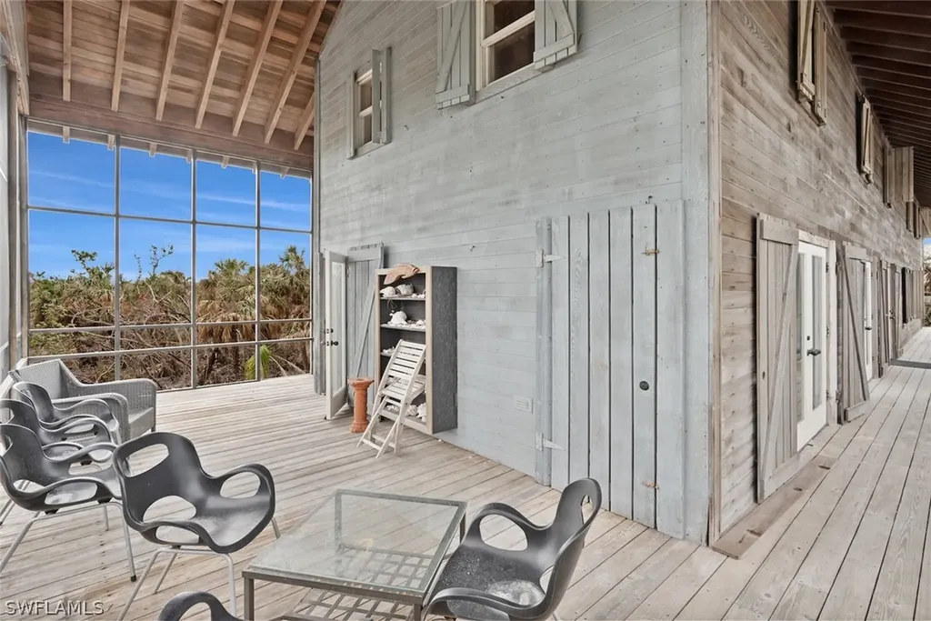 1834 Long Point Lane Sanibel FL 33957