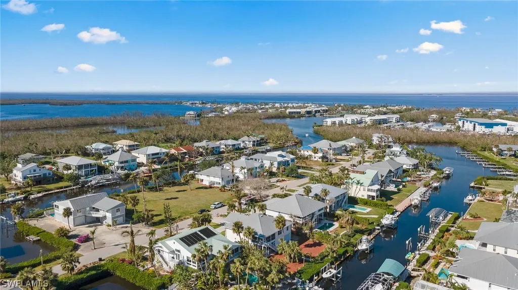 16274 Shoal Court Bokeelia FL 33922