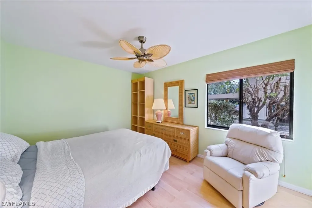 607 Beachwalk Circle Naples FL 34108