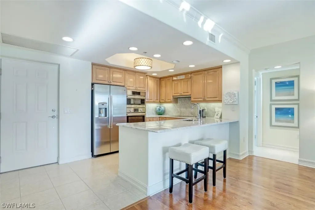 2748 Tiburon Boulevard E Naples FL 34109