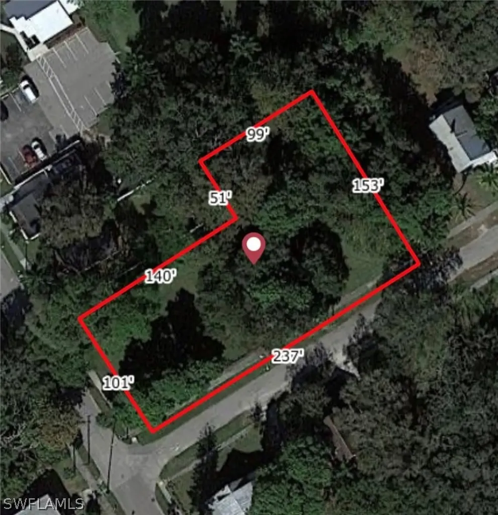 1733 Hough Street Fort Myers FL 33901