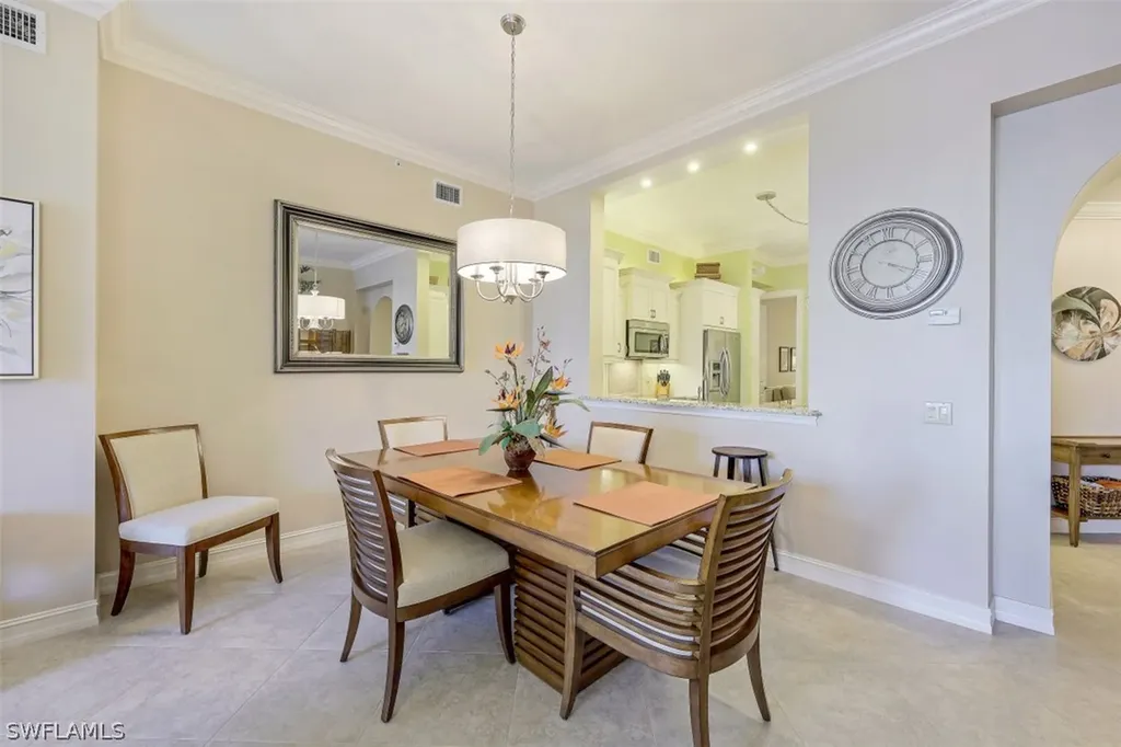 830 Sailaway Lane Naples FL 34108