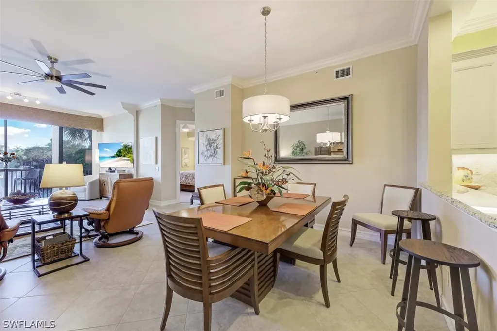 830 Sailaway Lane Naples FL 34108