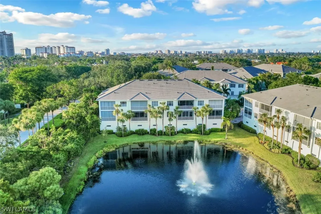 830 Sailaway Lane Naples FL 34108