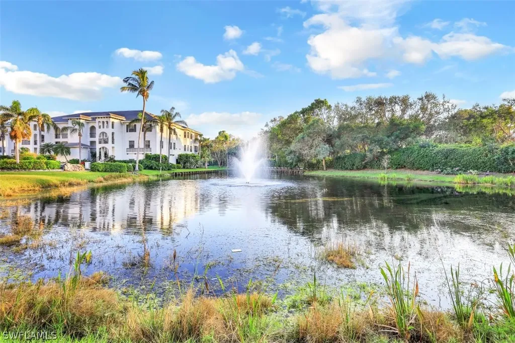 830 Sailaway Lane Naples FL 34108
