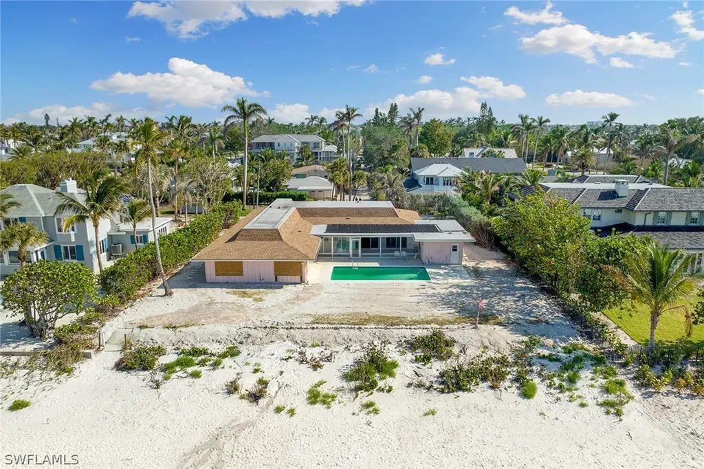 1050 Gulf Shore Boulevard S Naples FL 34102