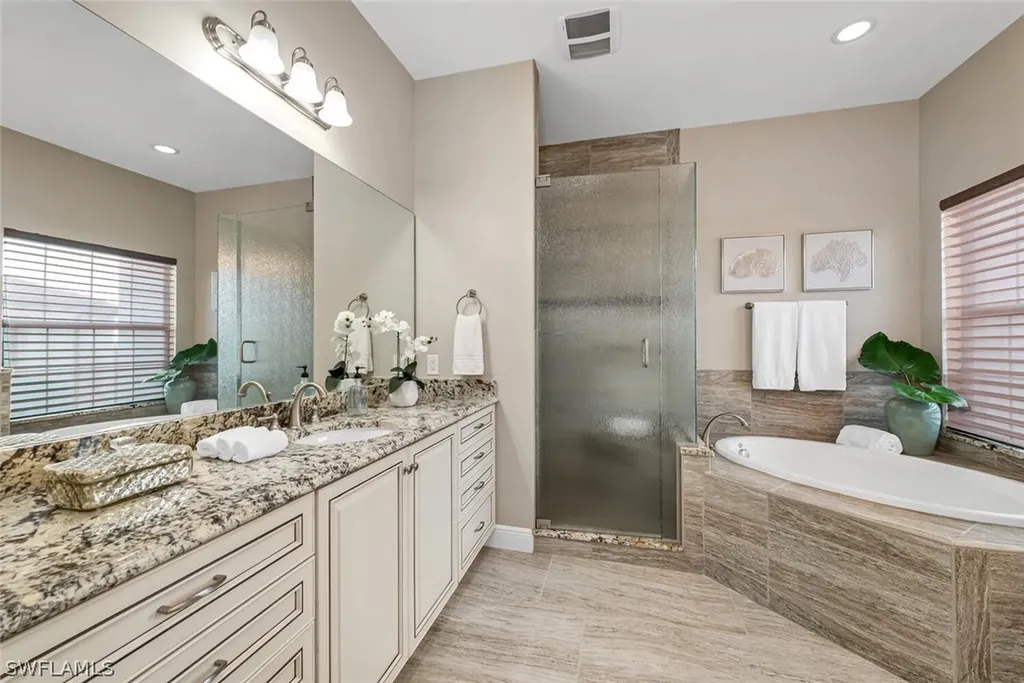 4530 Colony Villas Drive Bonita Springs FL 34134