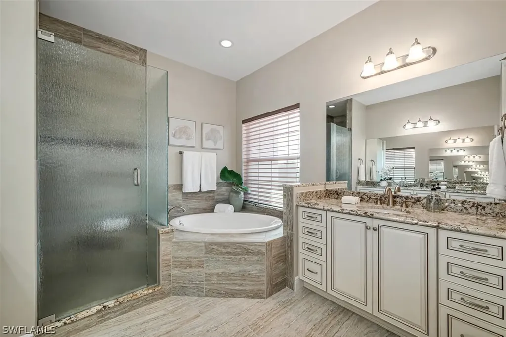 4530 Colony Villas Drive Bonita Springs FL 34134