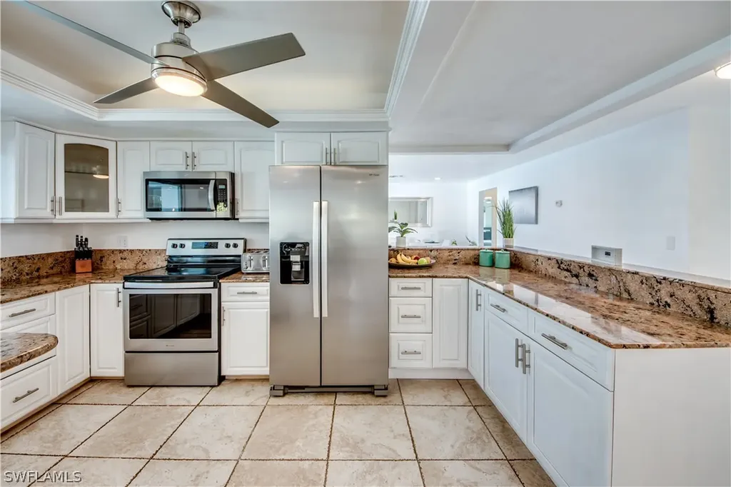 4113 SE 9th Court Cape Coral FL 33904