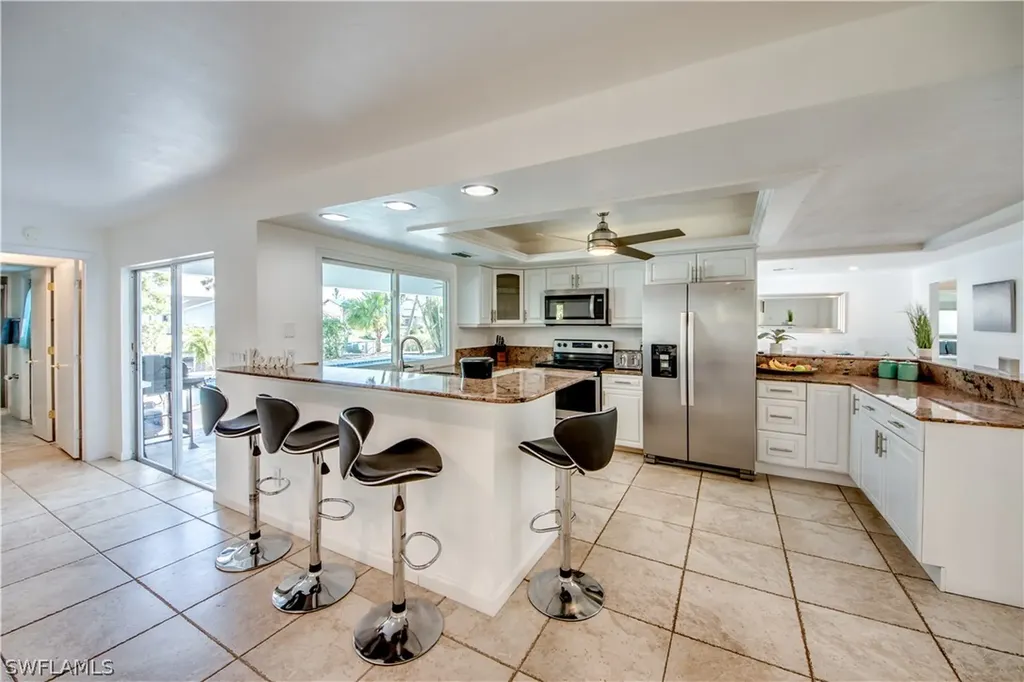 4113 SE 9th Court Cape Coral FL 33904