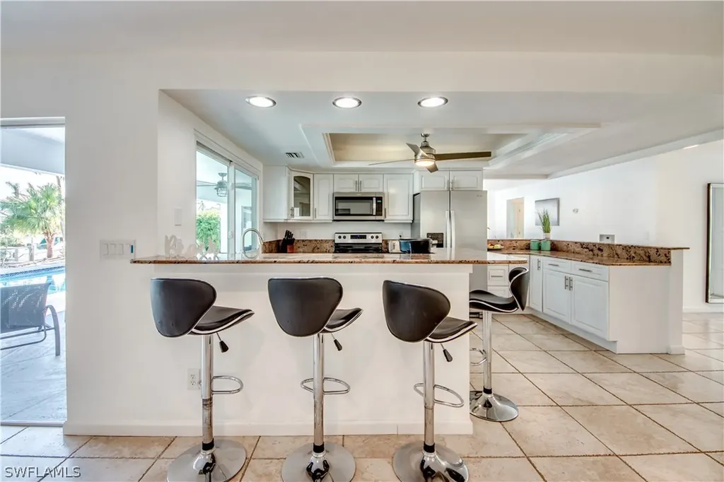 4113 SE 9th Court Cape Coral FL 33904