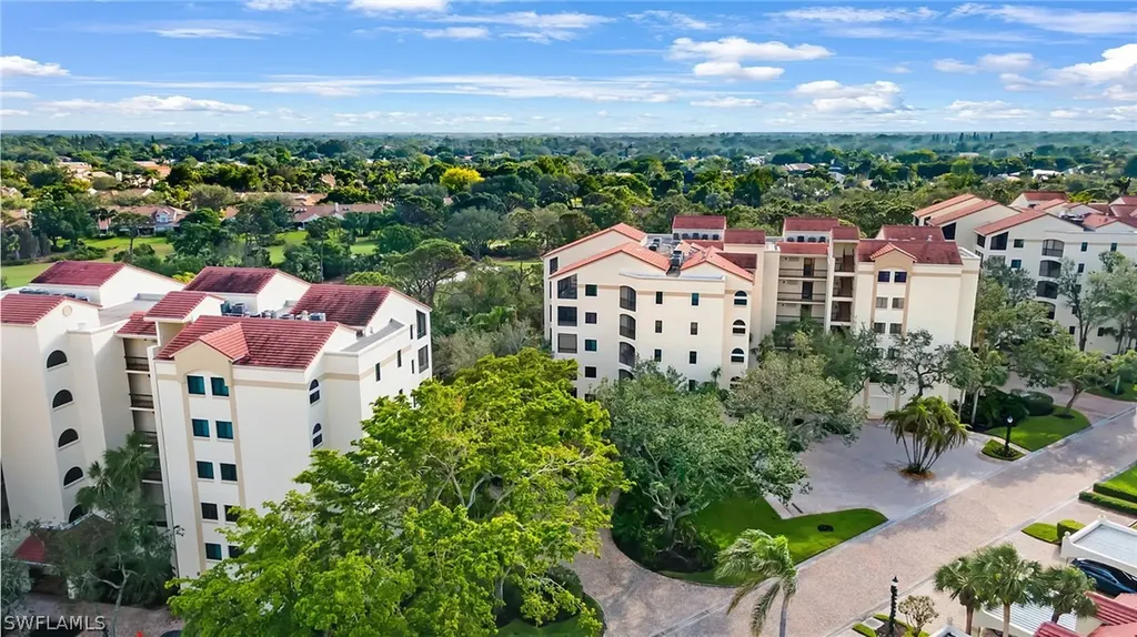 6520 Valen Way Naples FL 34108