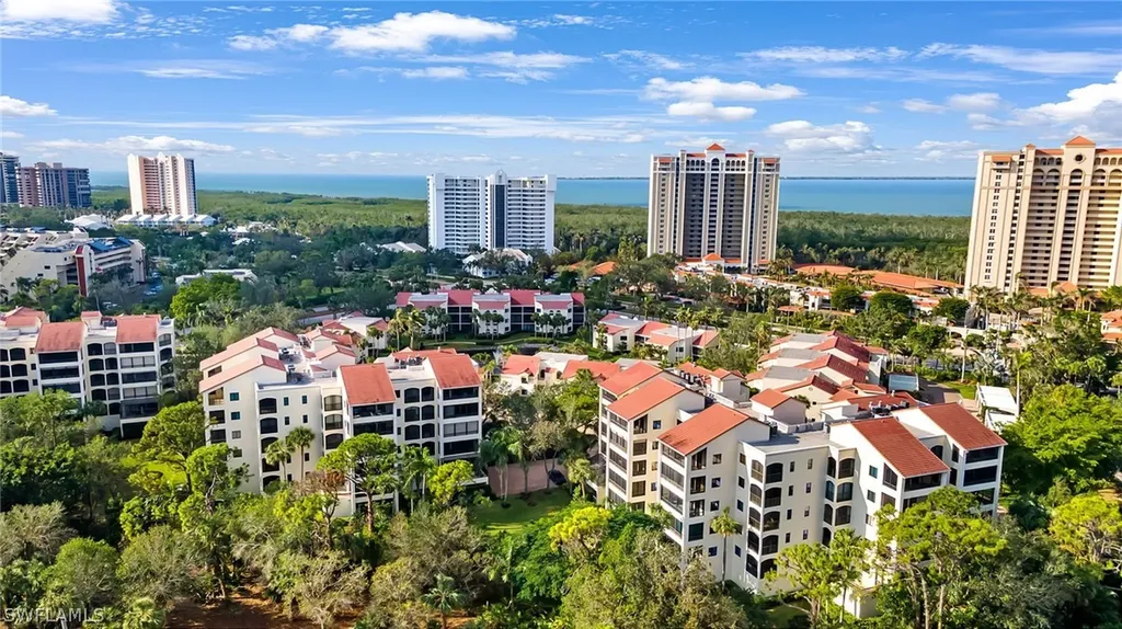 6520 Valen Way Naples FL 34108