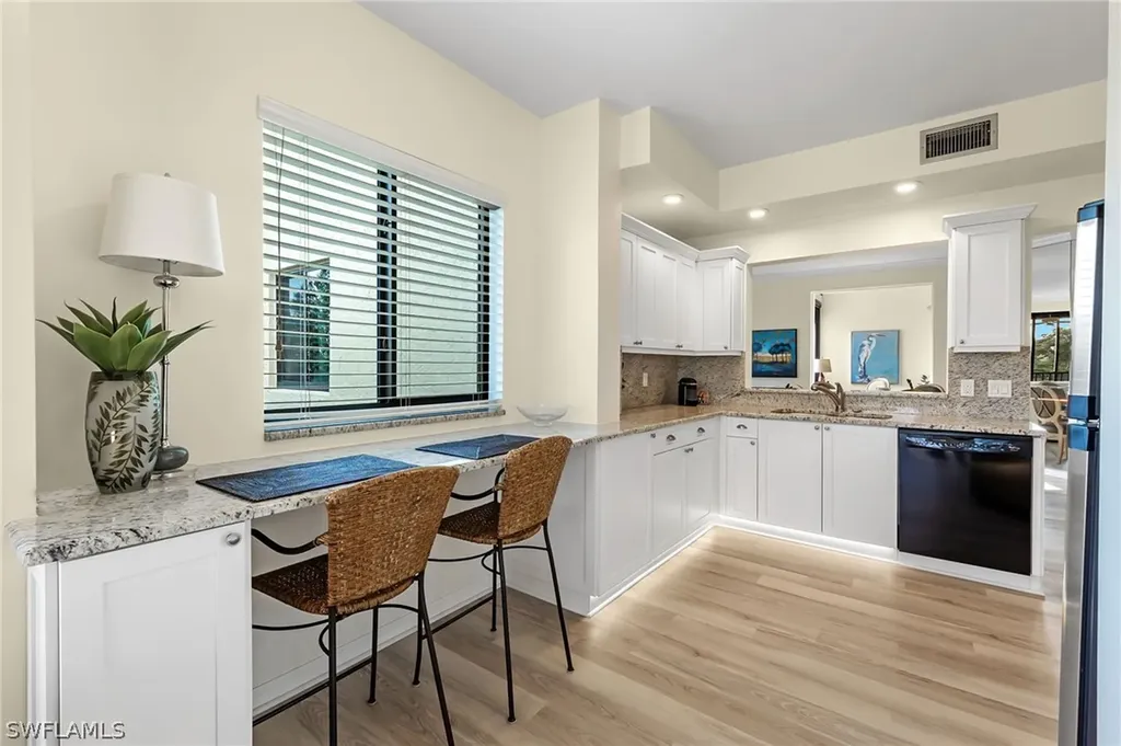 6520 Valen Way Naples FL 34108