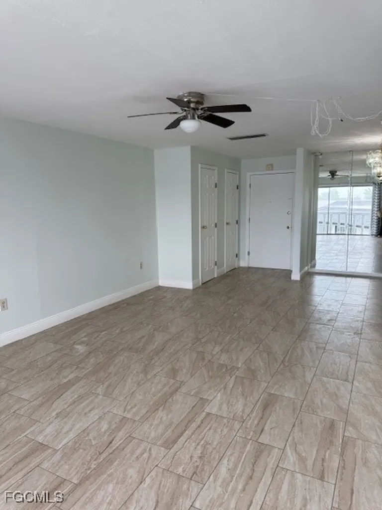 3704 Broadway Fort Myers FL 33901