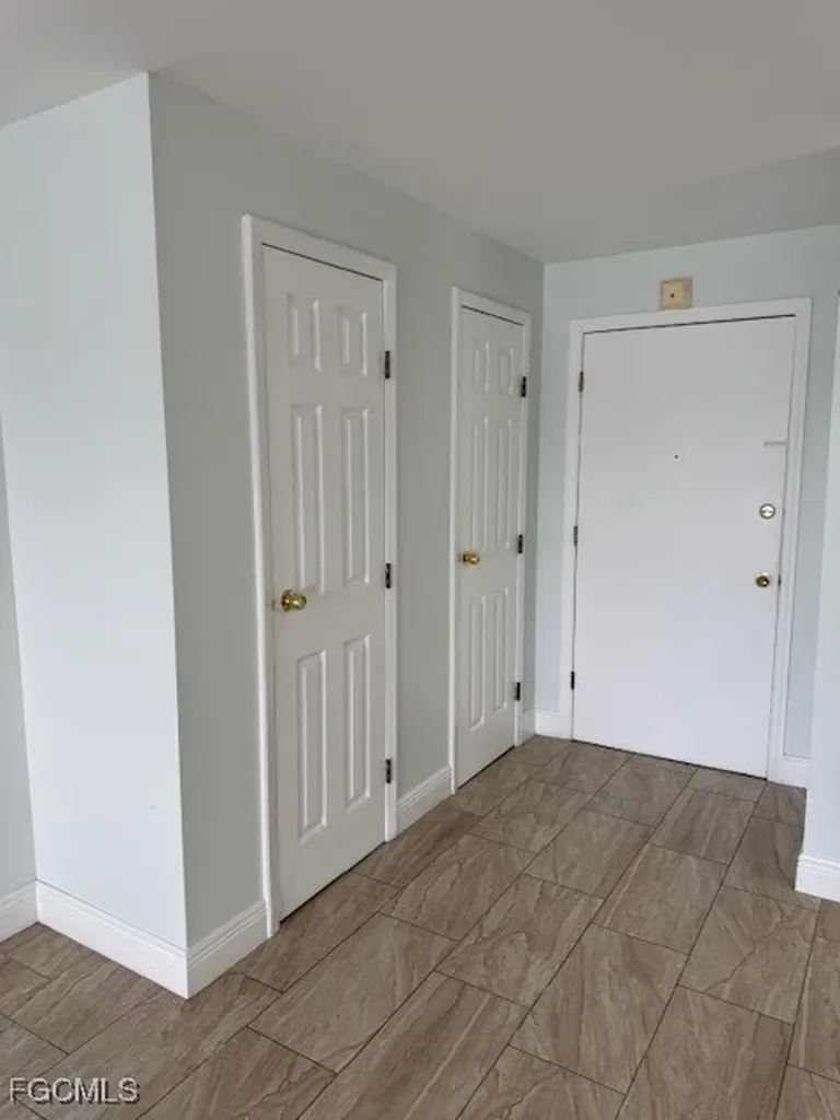 3704 Broadway Fort Myers FL 33901