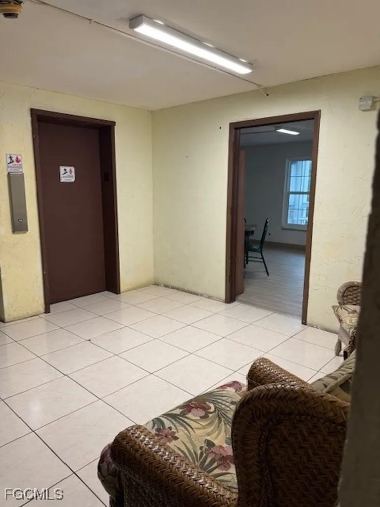 3704 Broadway Fort Myers FL 33901