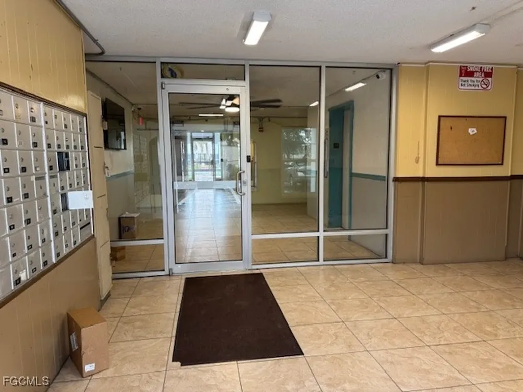 3704 Broadway Fort Myers FL 33901