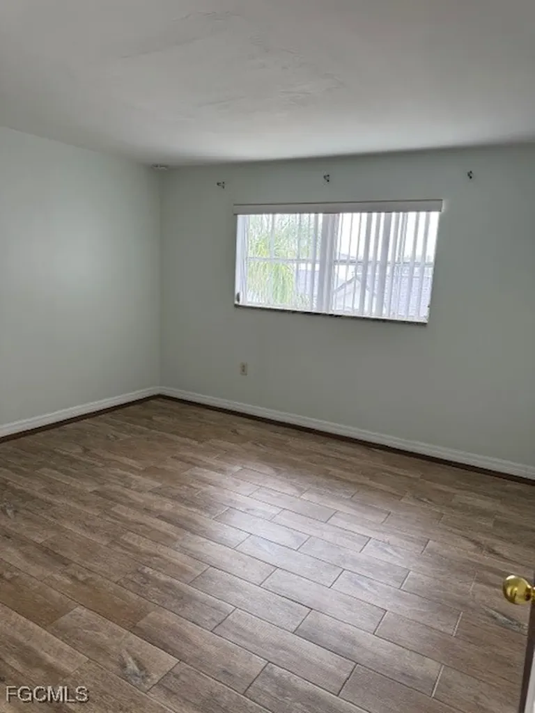 3704 Broadway Fort Myers FL 33901