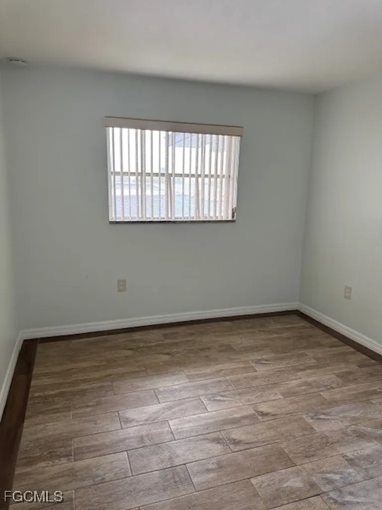 3704 Broadway Fort Myers FL 33901